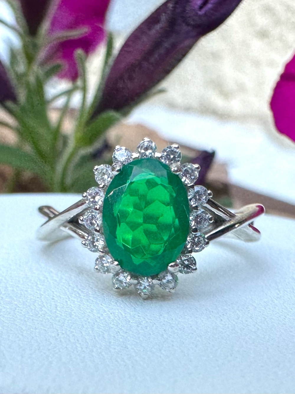 Green Opal Halo Ring, Sterling Silver, Sz 5, BRAND NEW